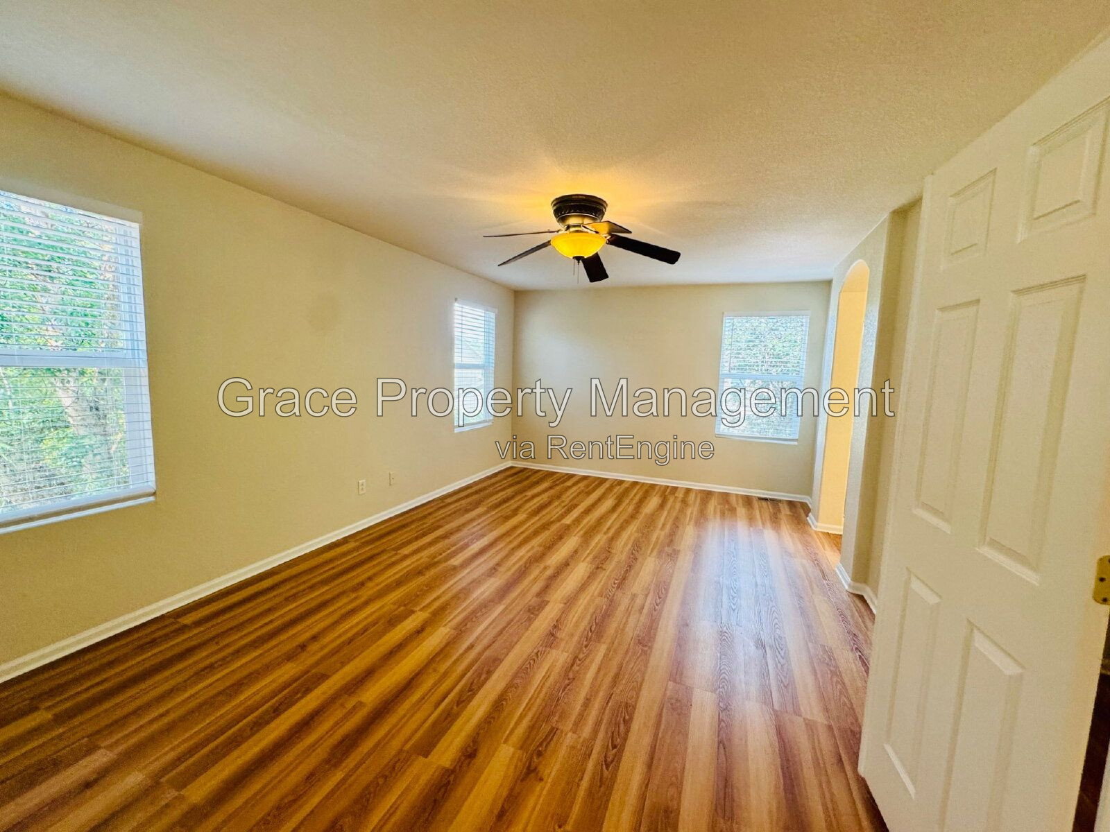Gallery Image 14