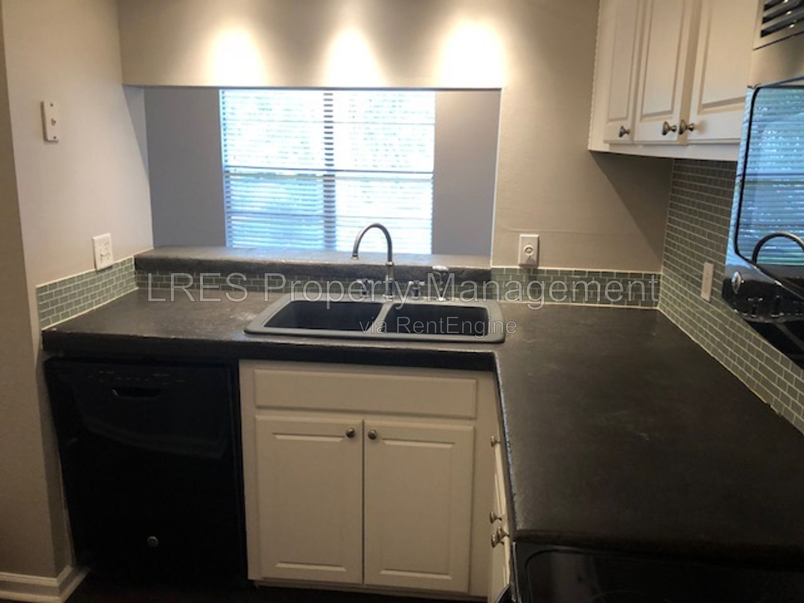 Gallery Image 36