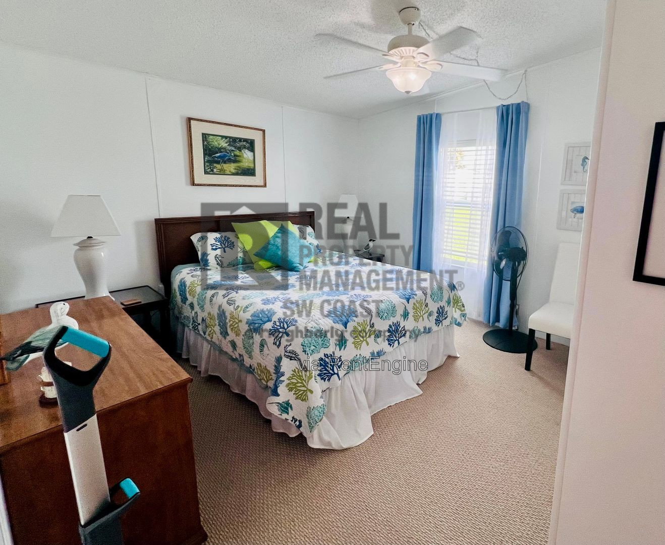 Gallery Image 17