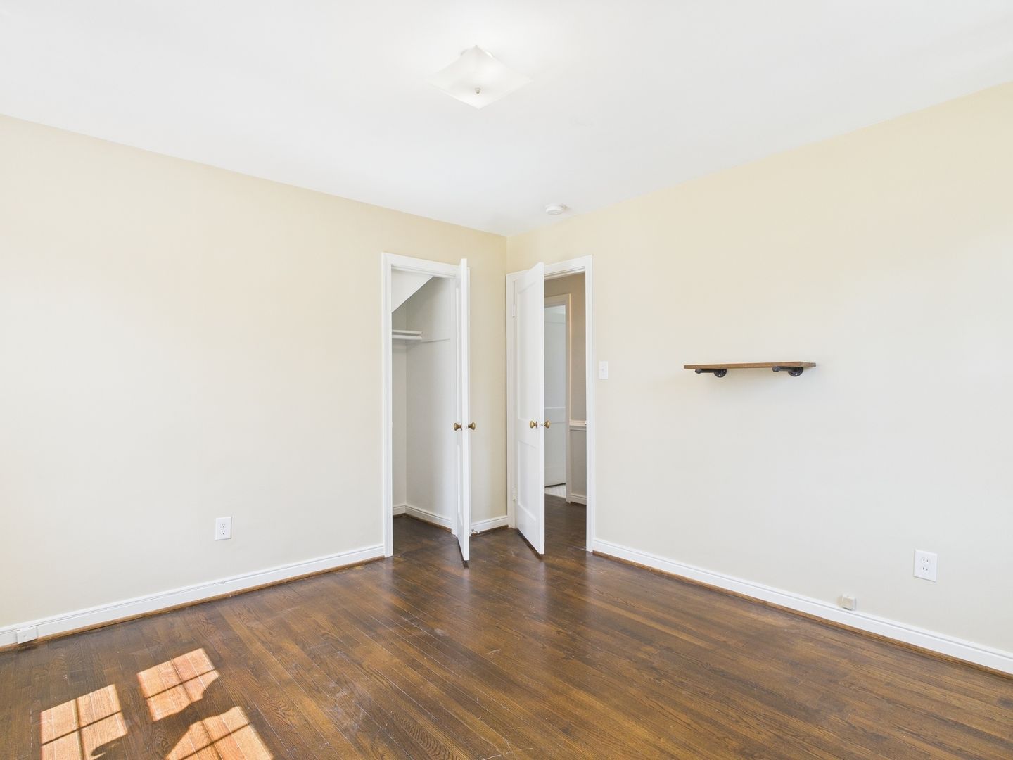 Gallery Image 18