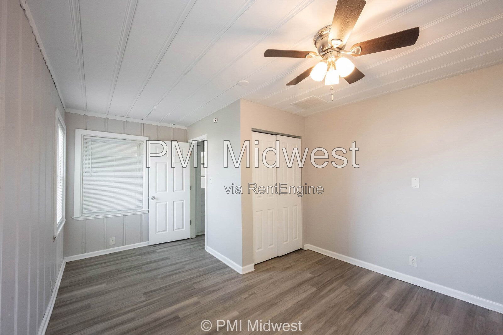 Gallery Image 17