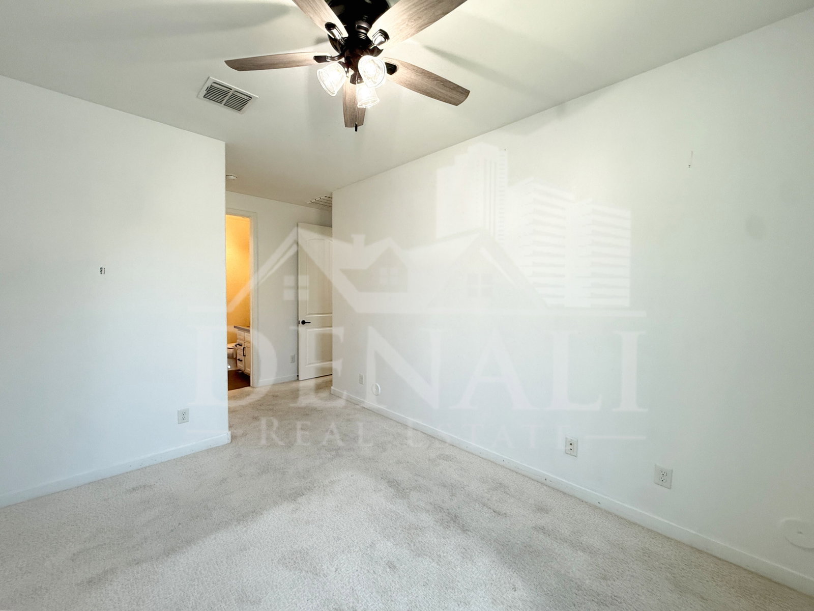 Gallery Image 25