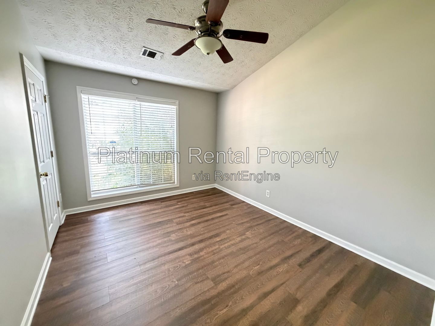 Gallery Image 19