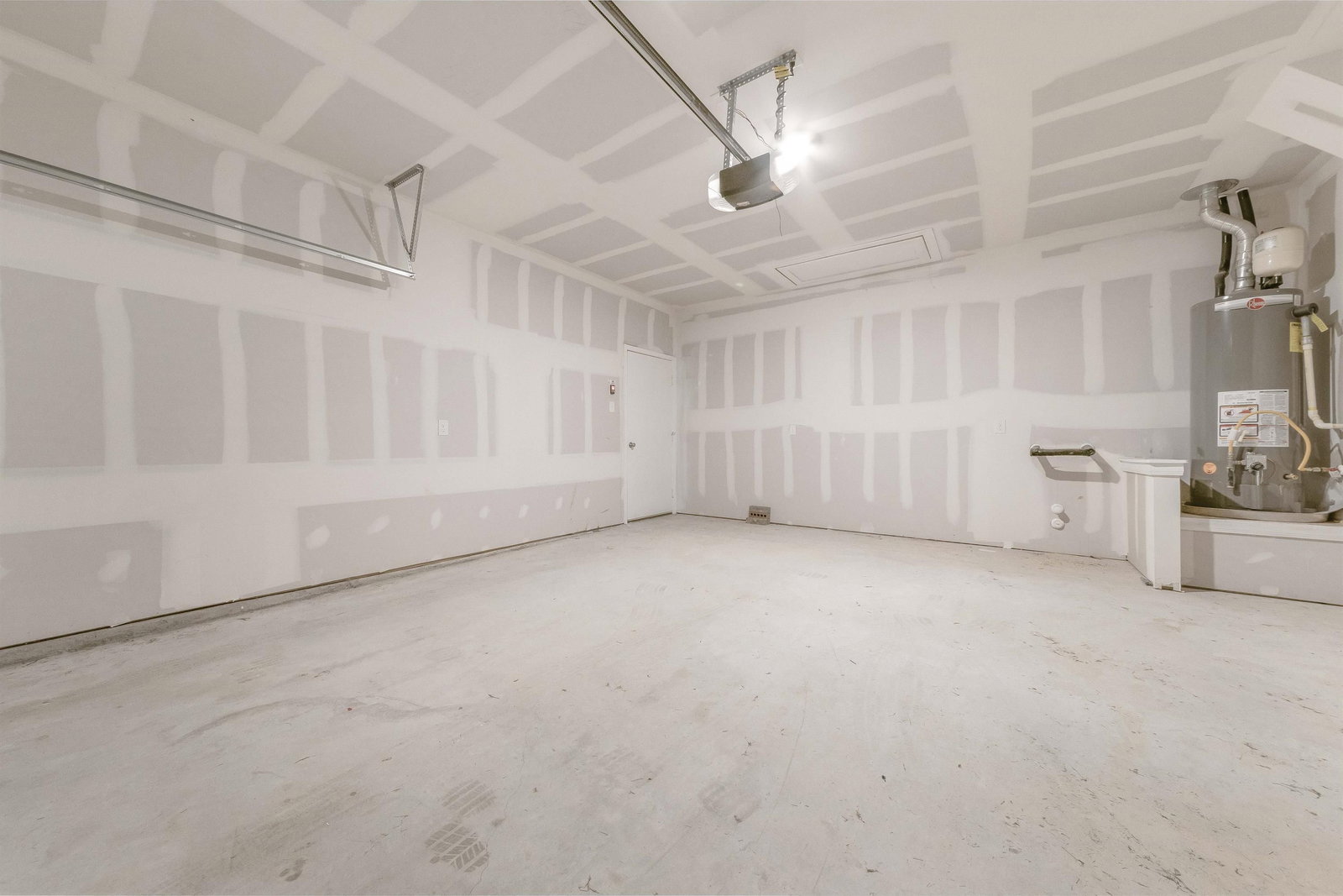 Gallery Image 19