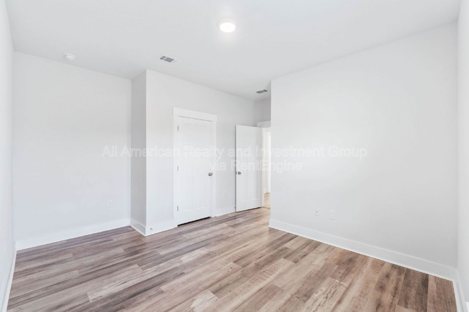 Gallery Image 17