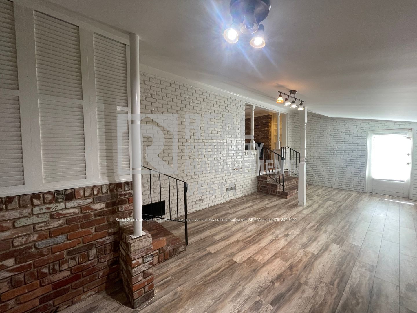 Gallery Image 15