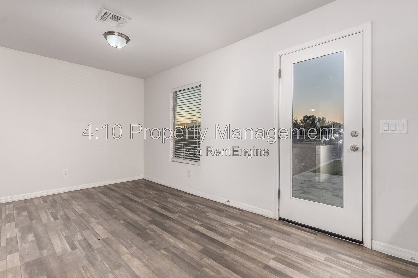 Gallery Image 18