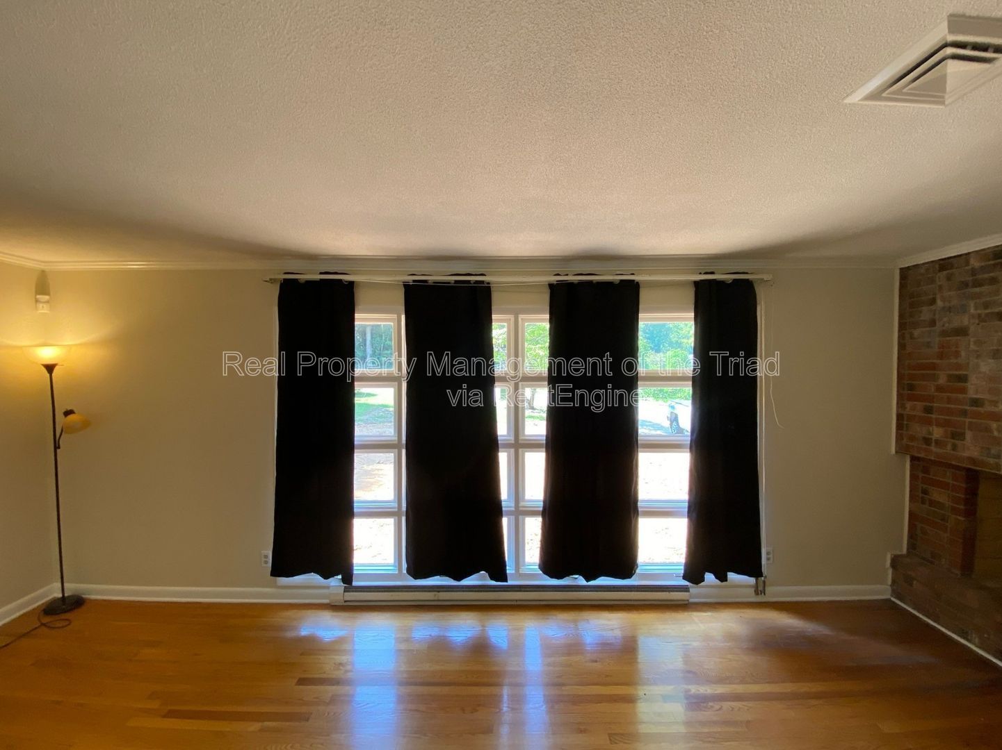 Gallery Image 26