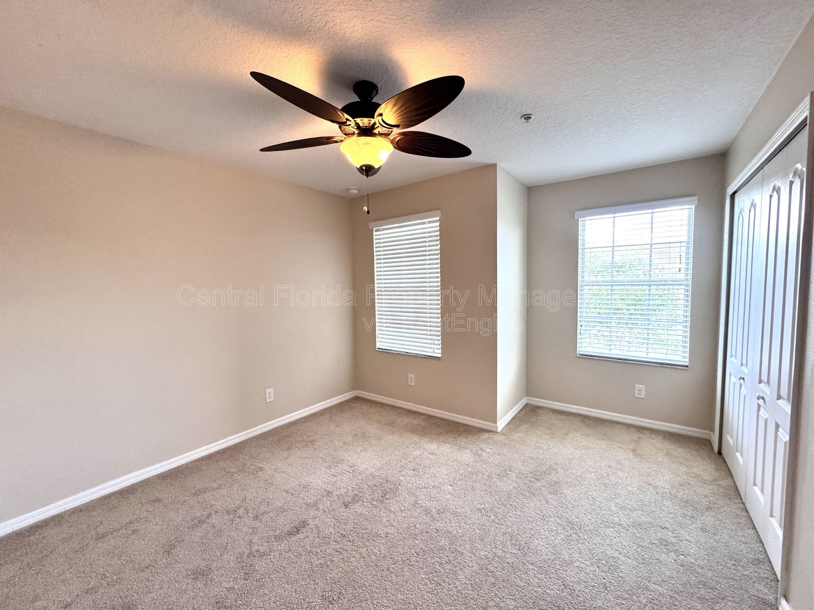 Gallery Image 19