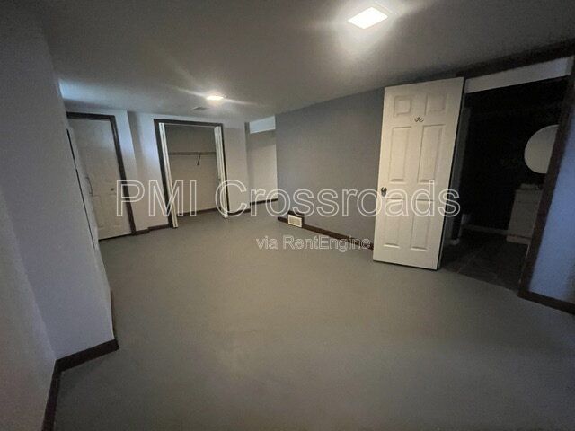 Gallery Image 16
