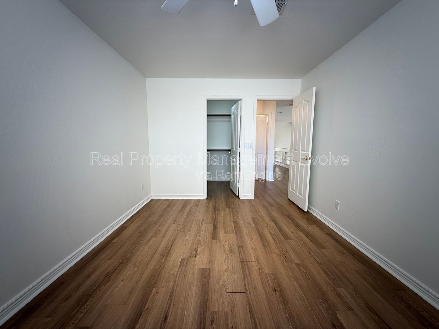 Gallery Image 33