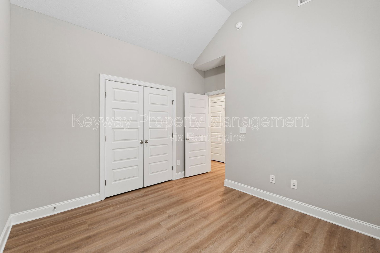 Gallery Image 19