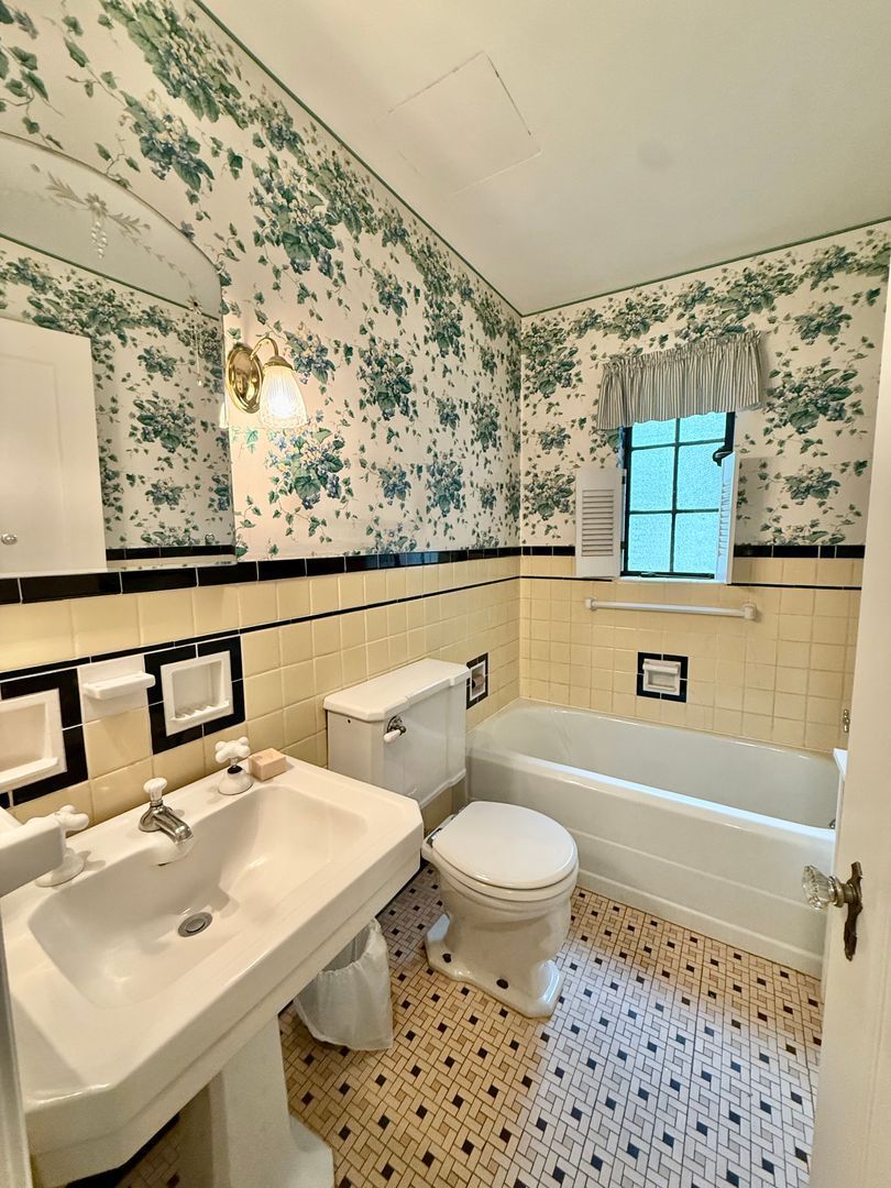 Gallery Image 9