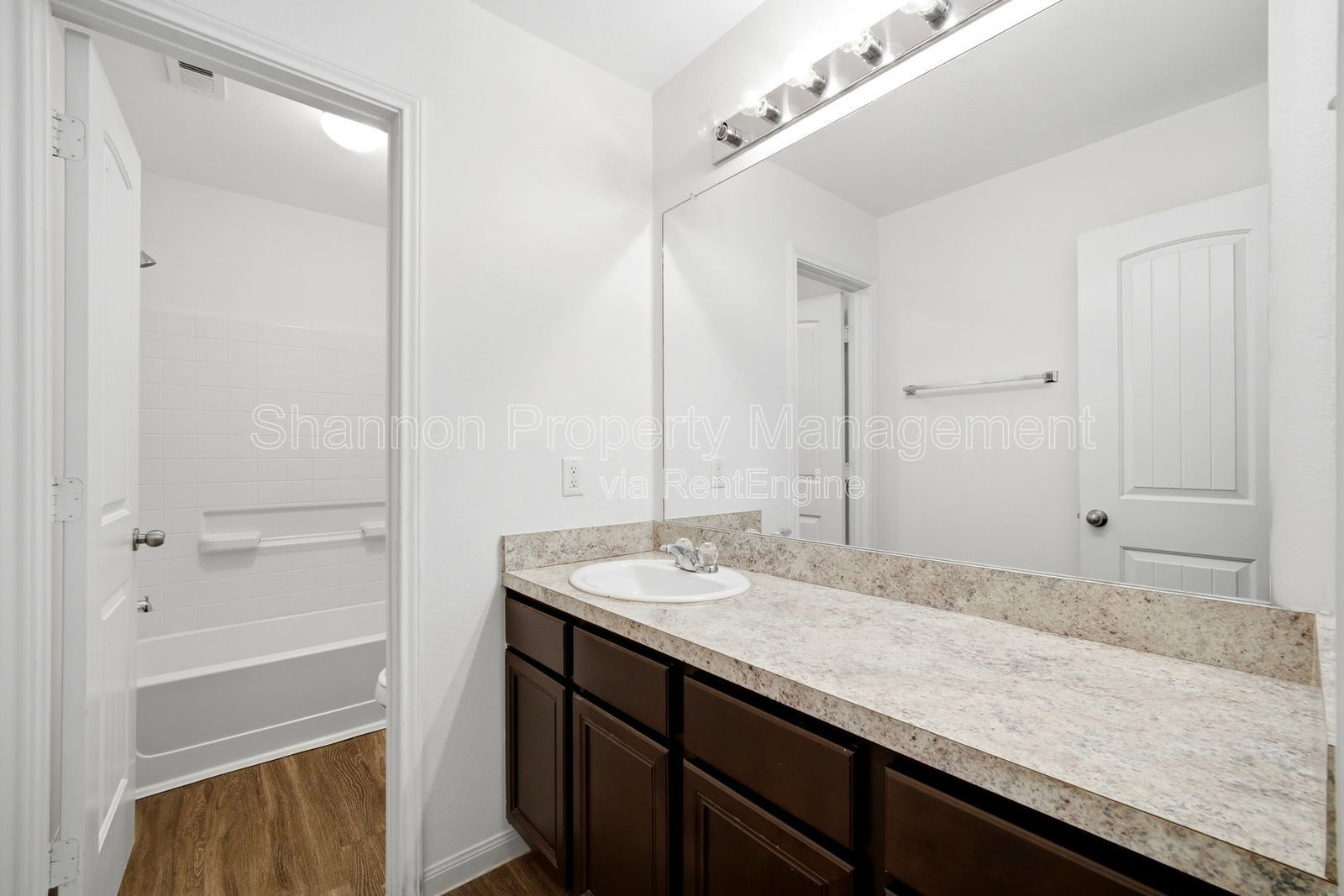 Gallery Image 35