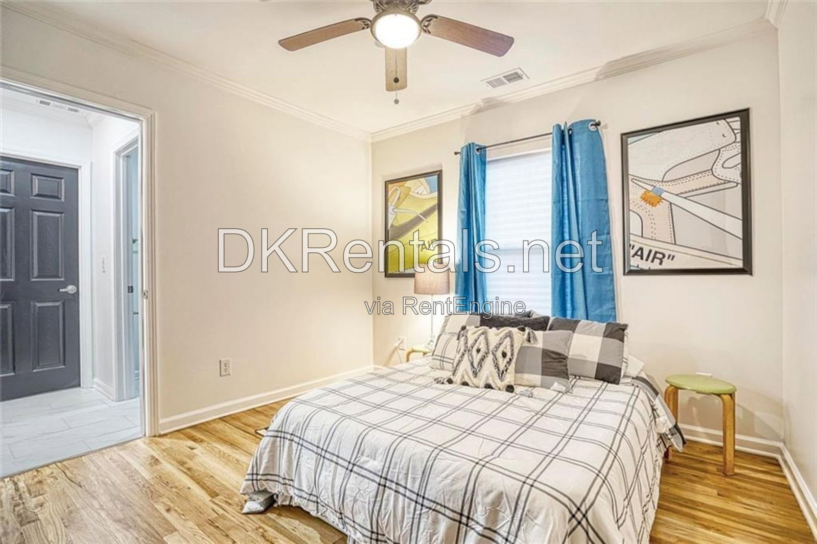Gallery Image 14