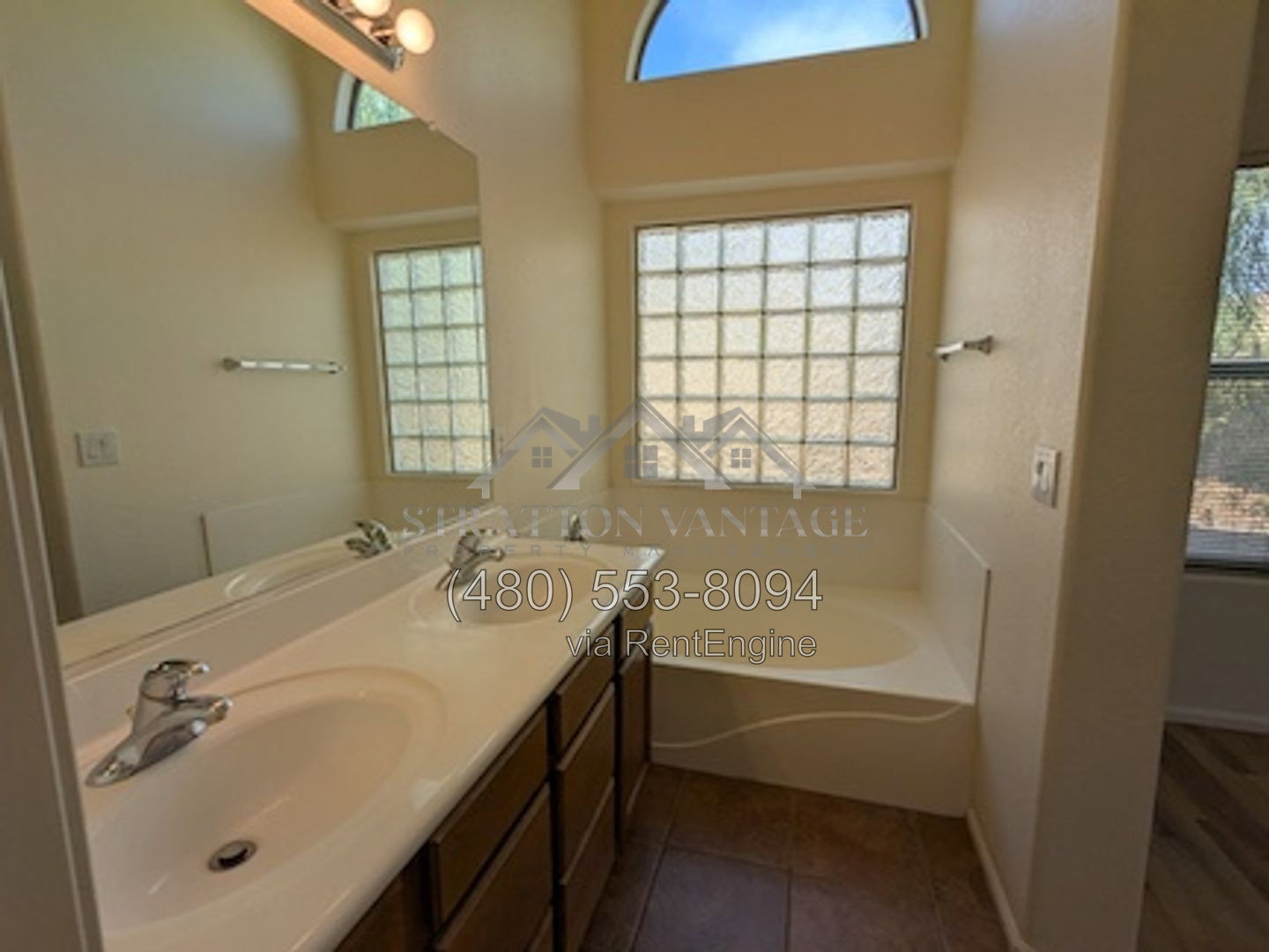 Gallery Image 32