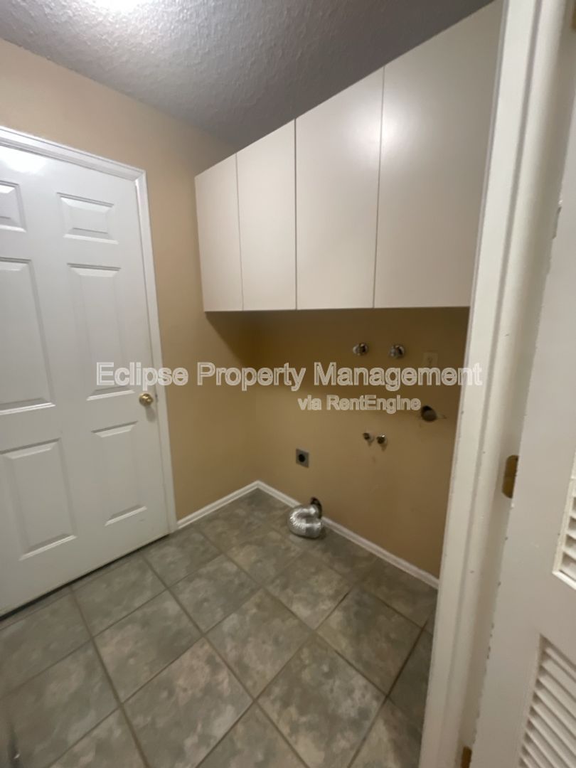 Gallery Image 28