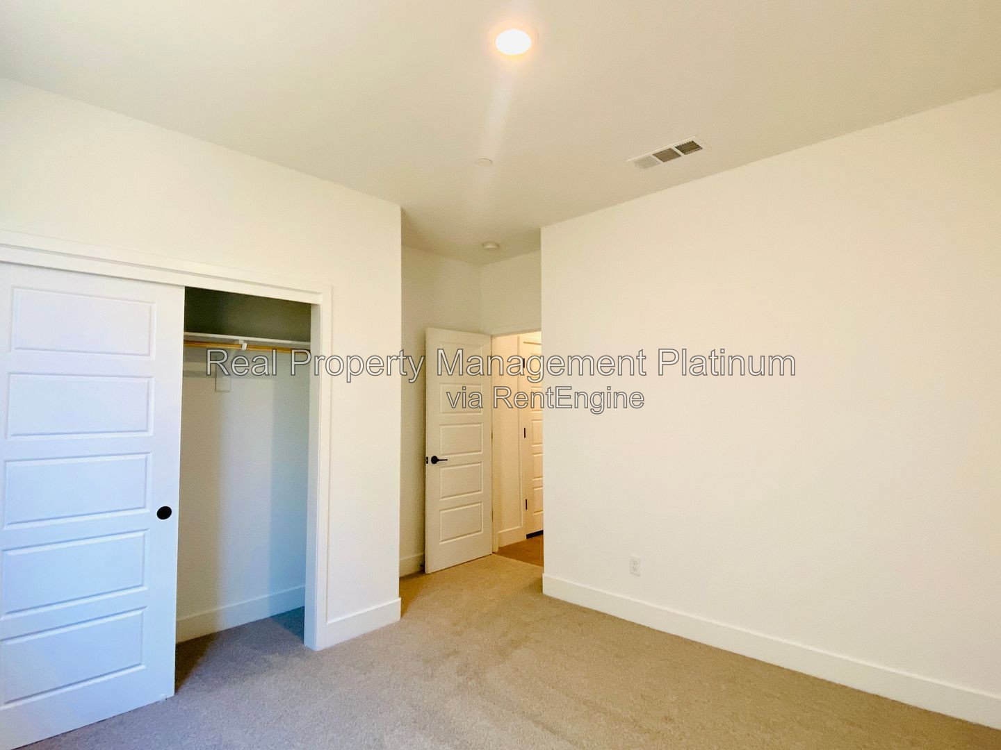 Gallery Image 31