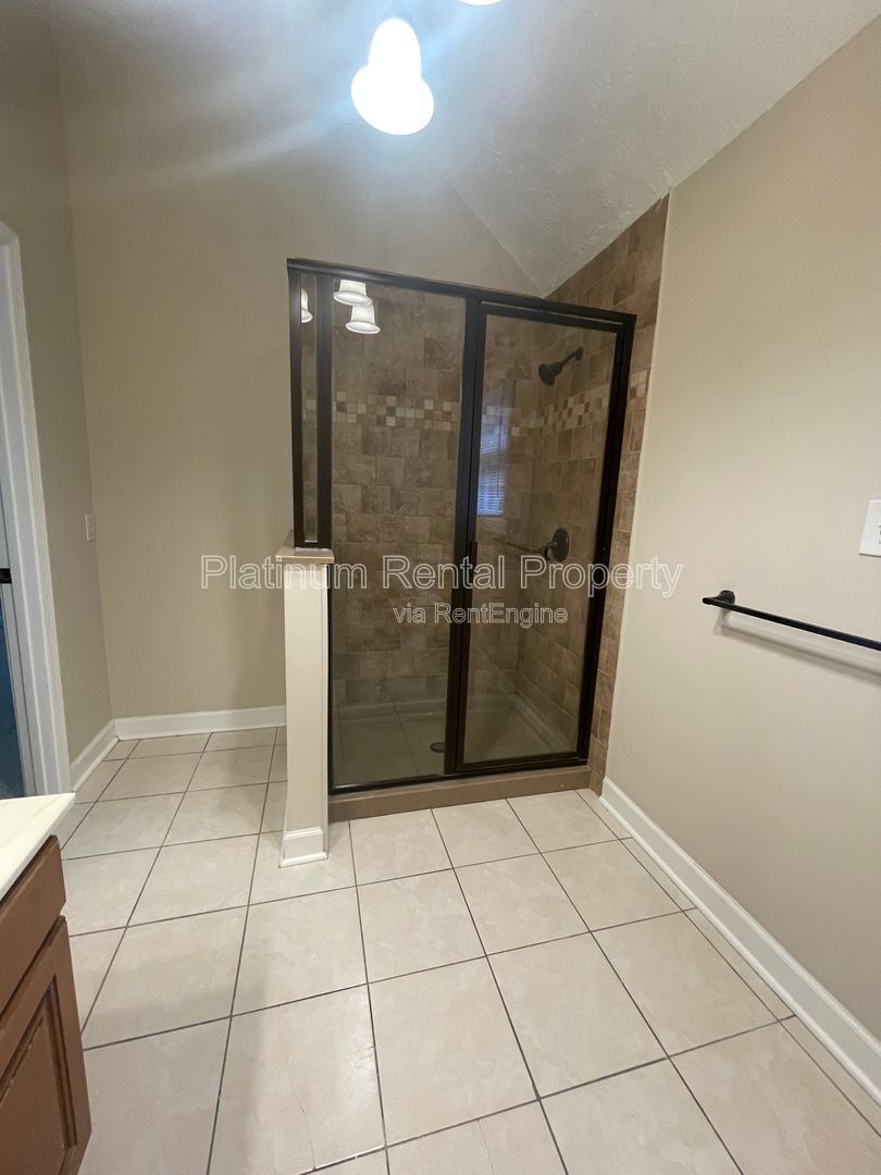 Gallery Image 17