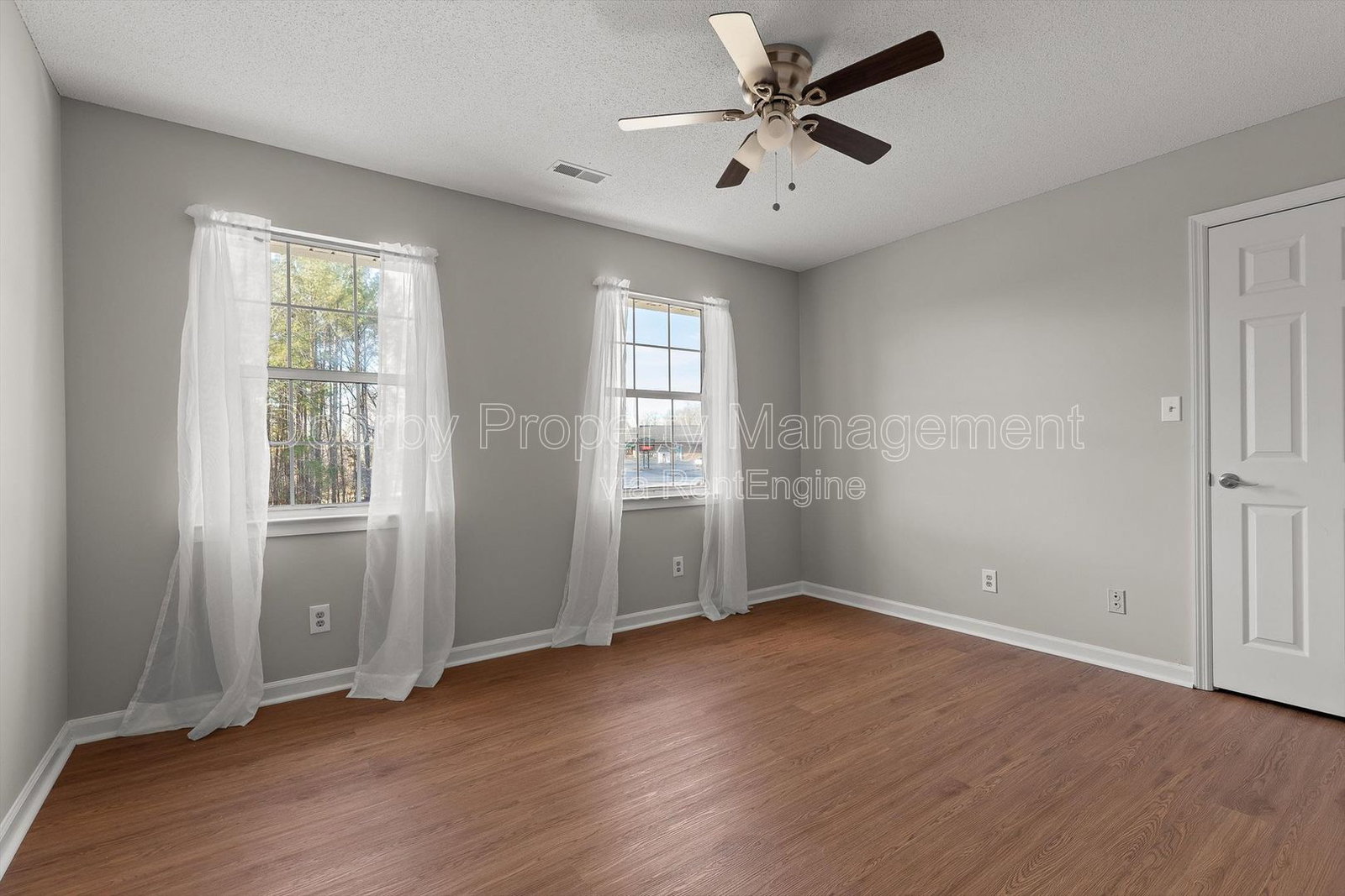 Gallery Image 30