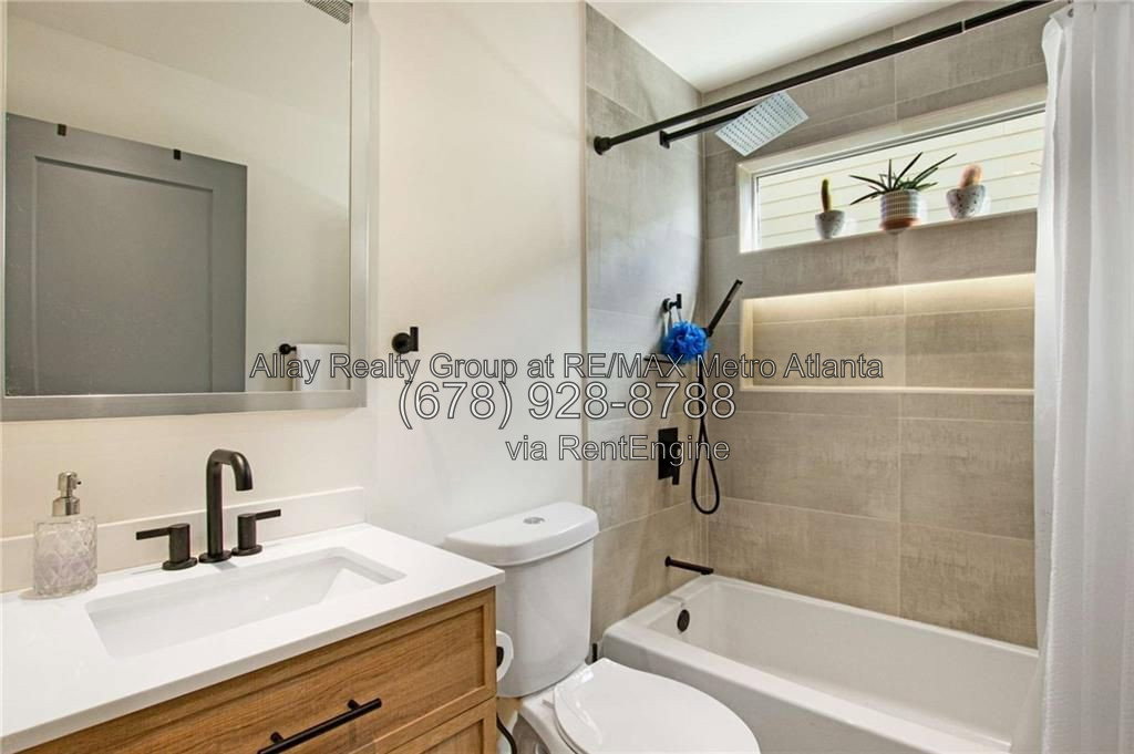 Gallery Image 24