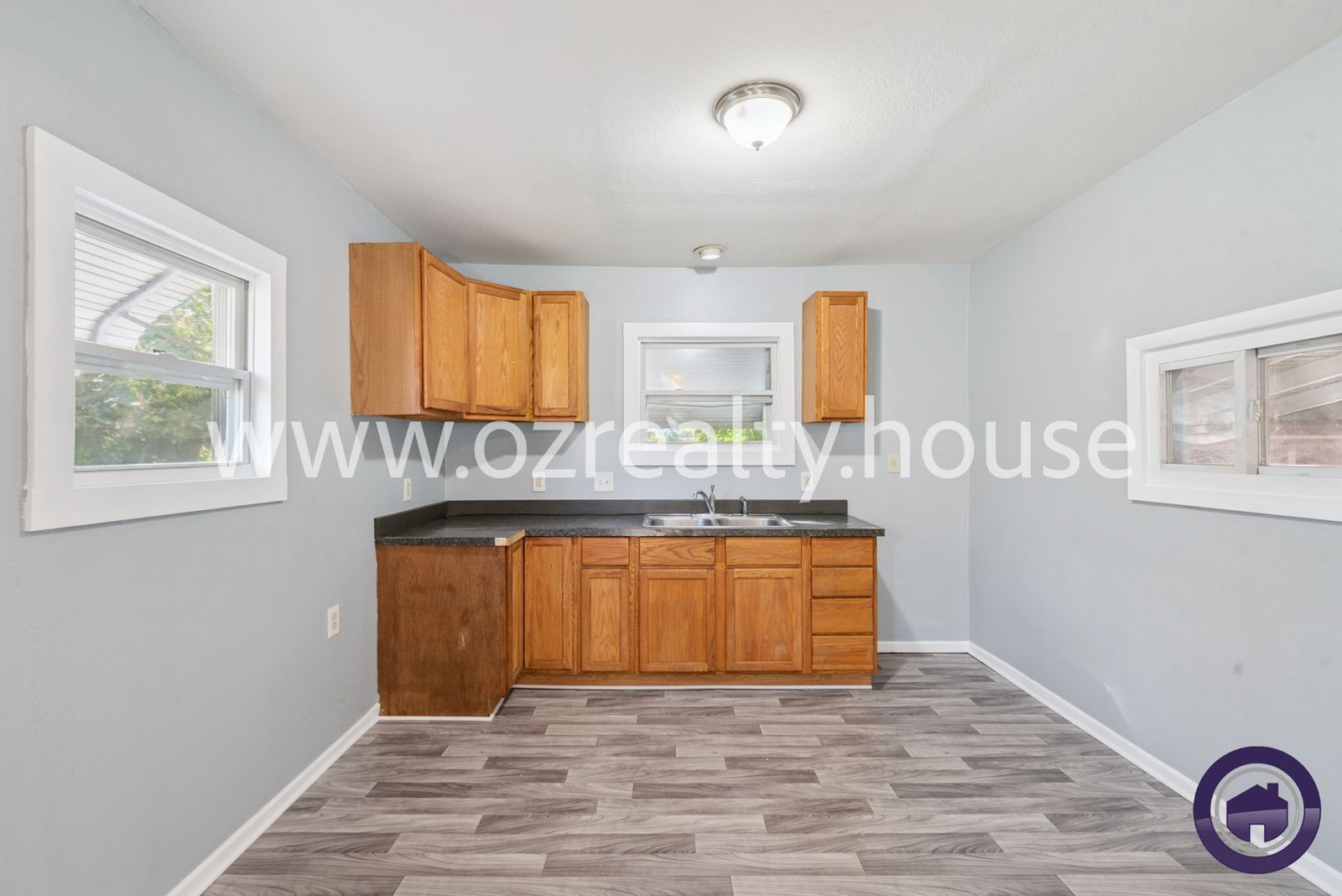 Gallery Image 9