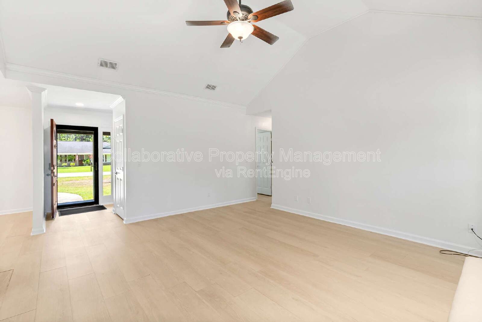 Gallery Image 16