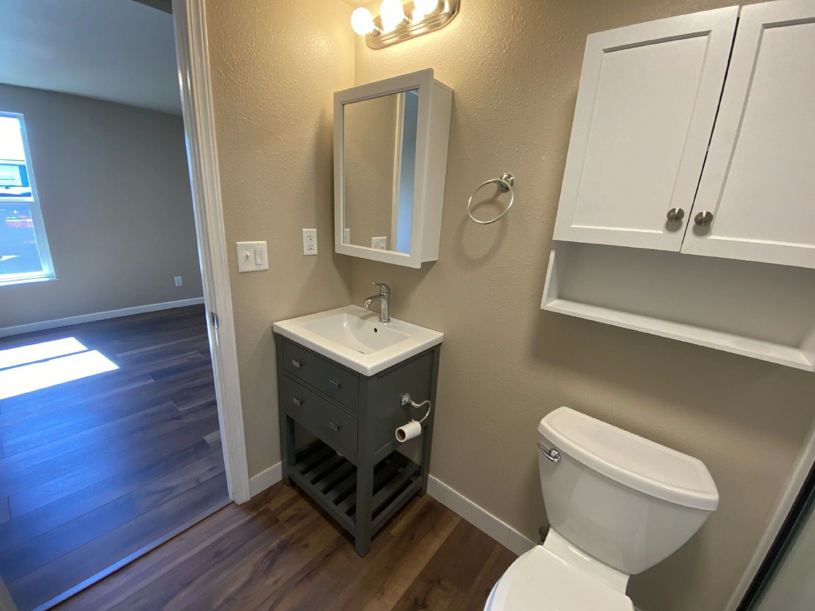 Gallery Image 17