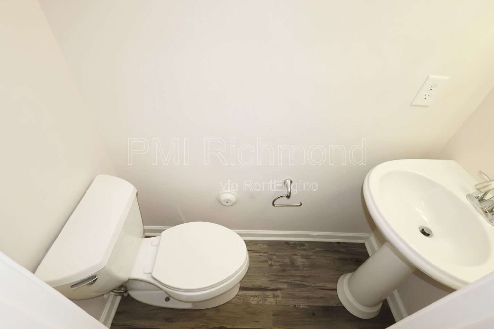 Gallery Image 17