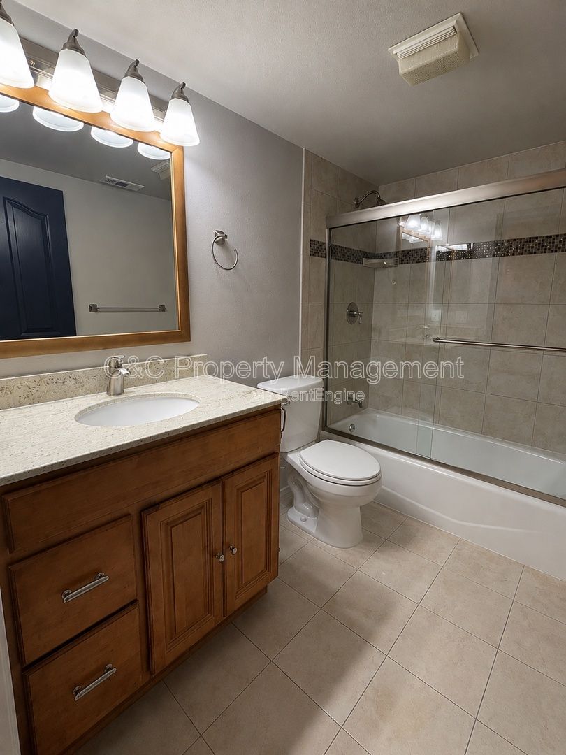 Gallery Image 14