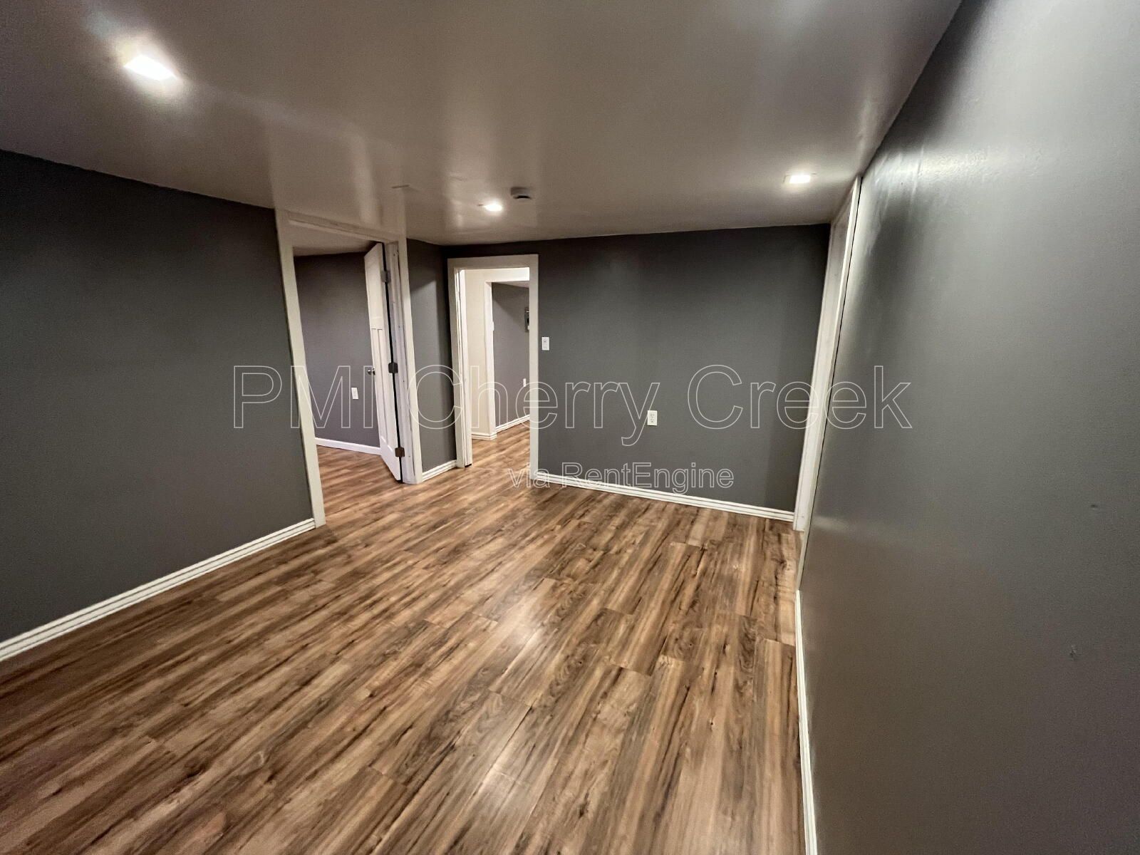 Gallery Image 41