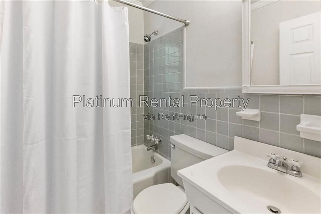 Gallery Image 16