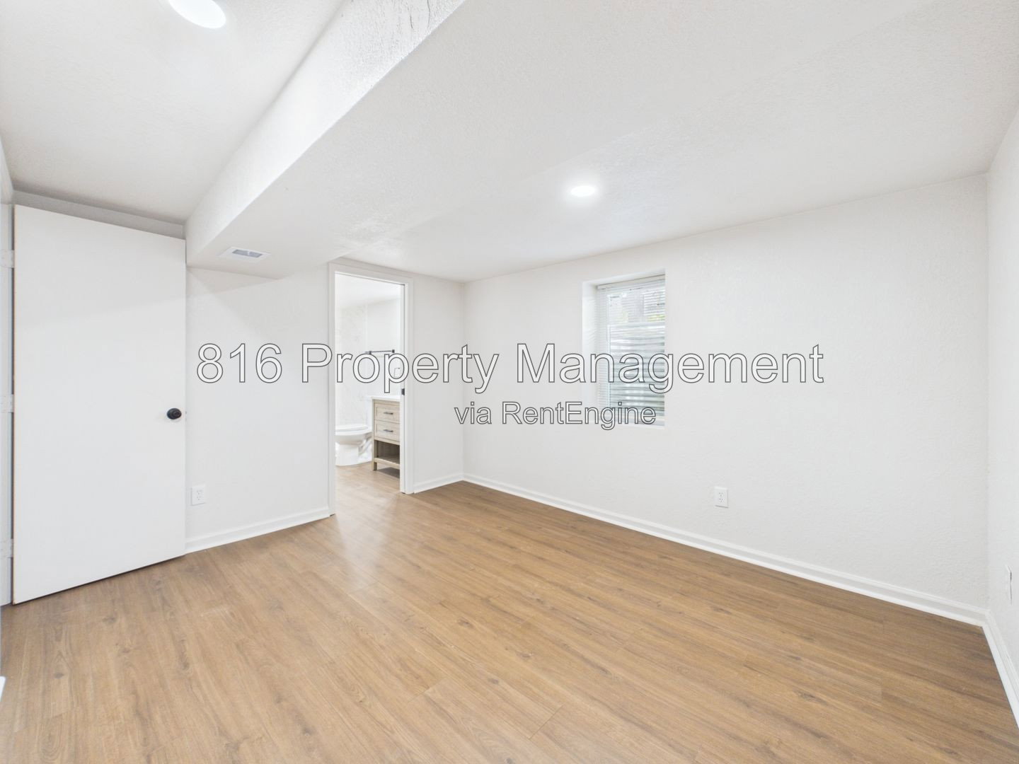 Gallery Image 18