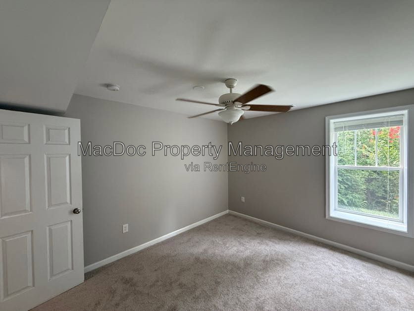 Gallery Image 76