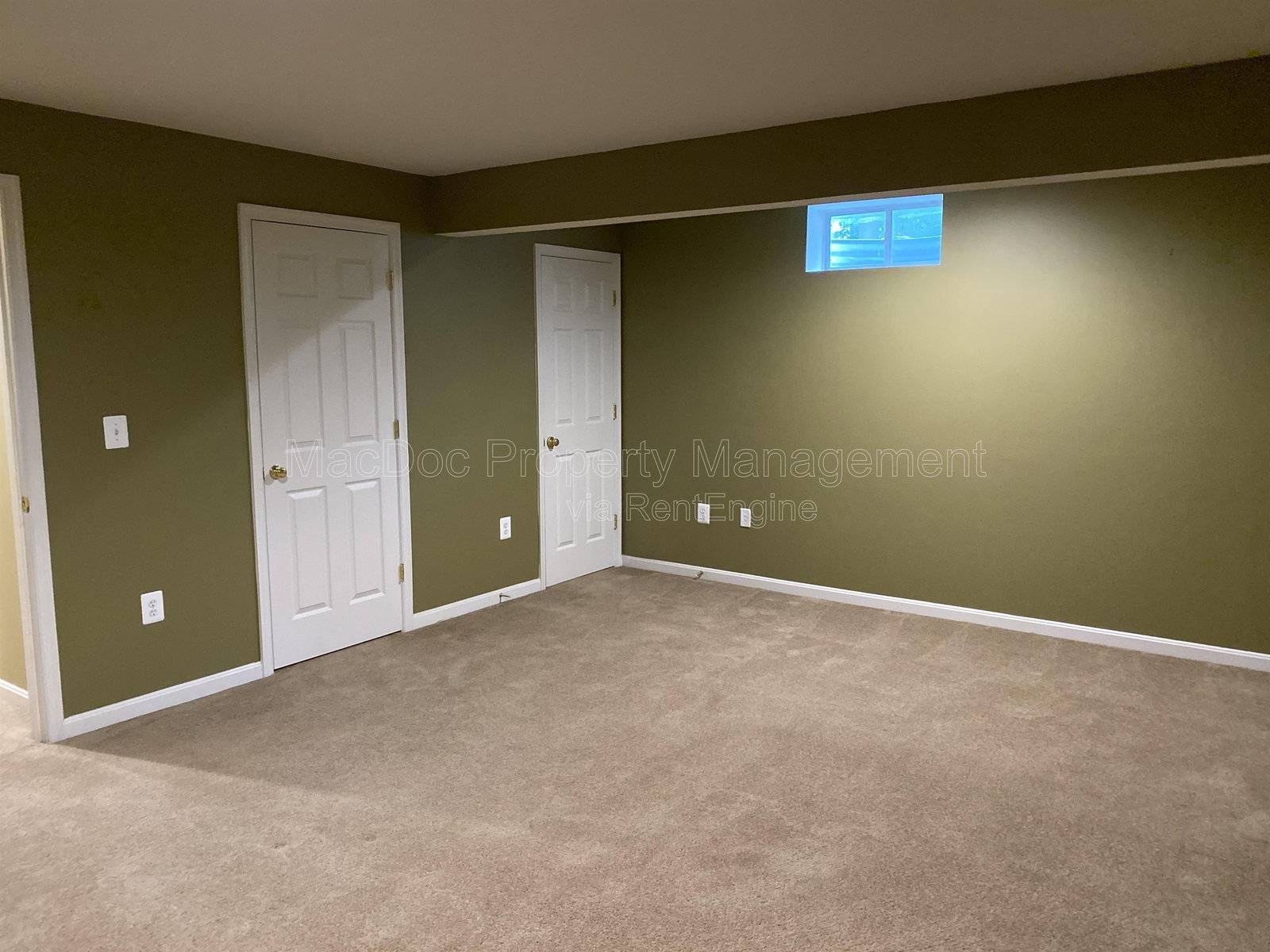 Gallery Image 65