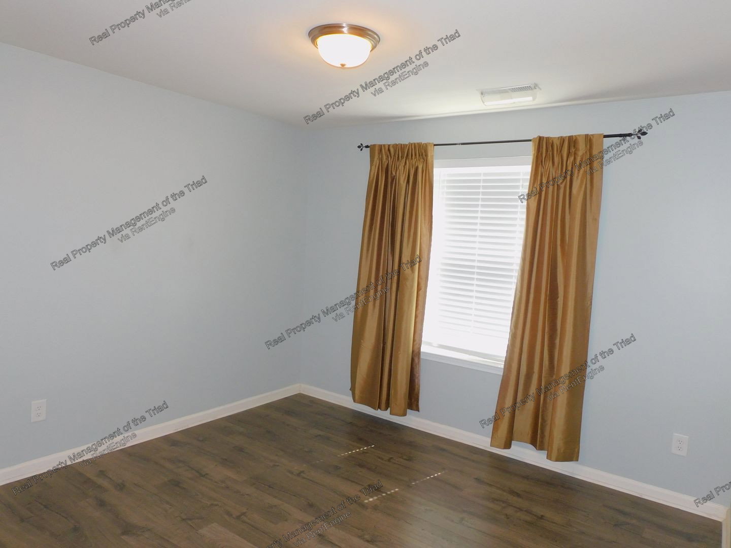 Gallery Image 19