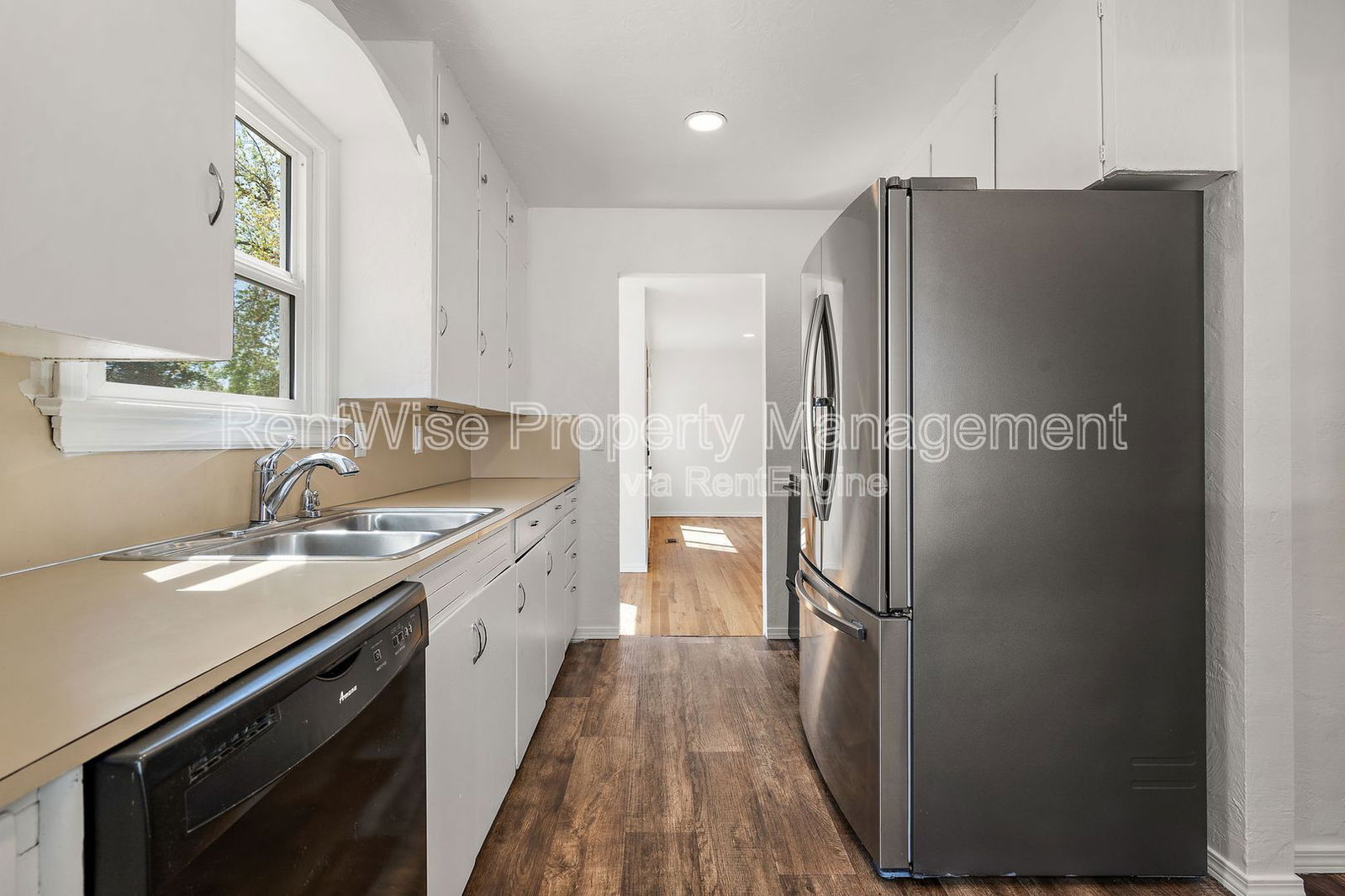 Gallery Image 14