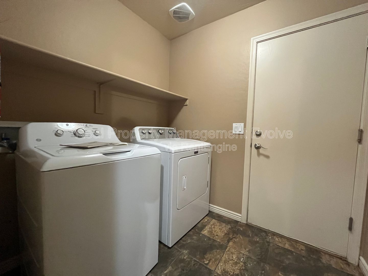 Gallery Image 21