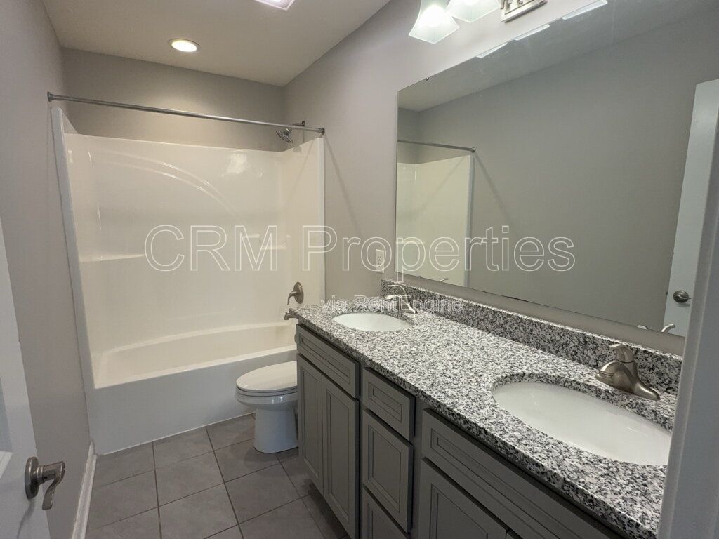 Gallery Image 46