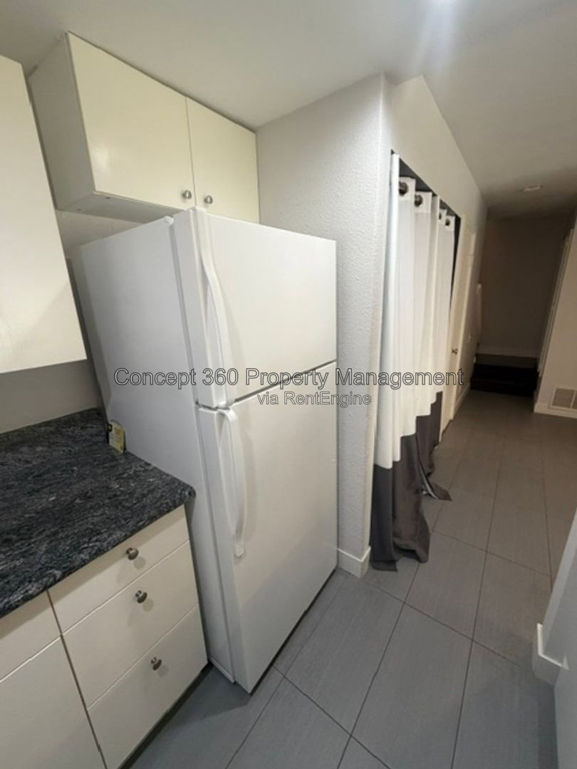 Gallery Image 22