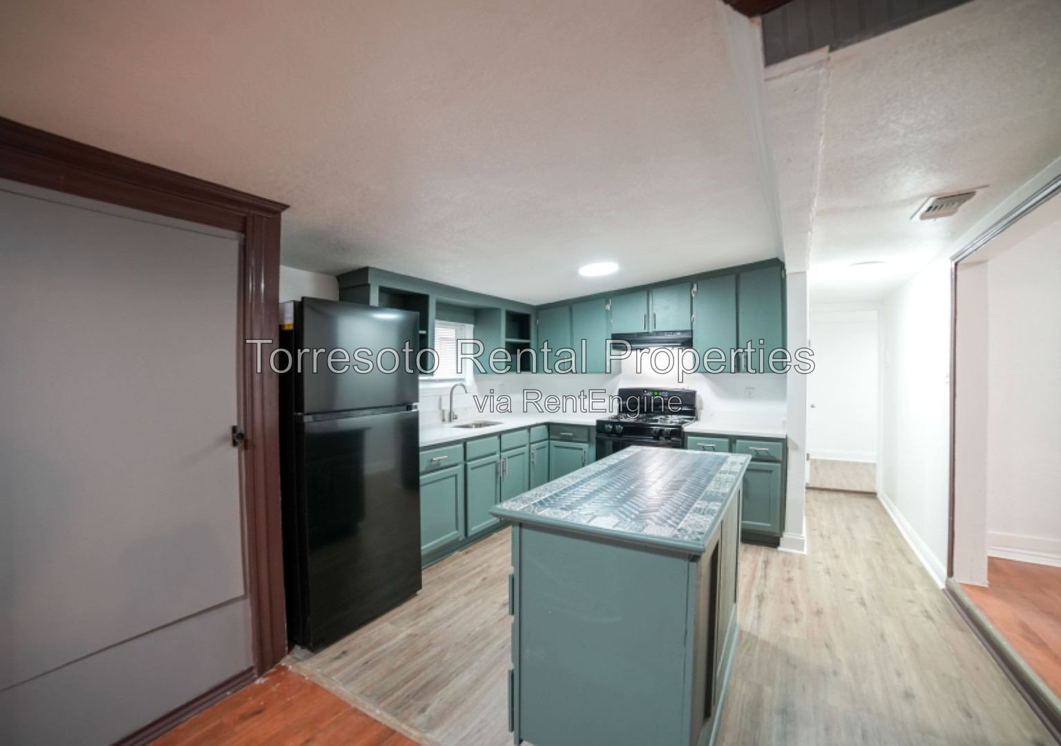 Gallery Image 16