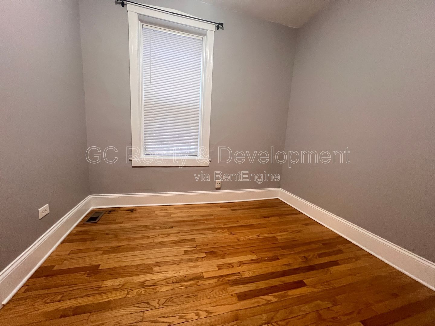 Gallery Image 16