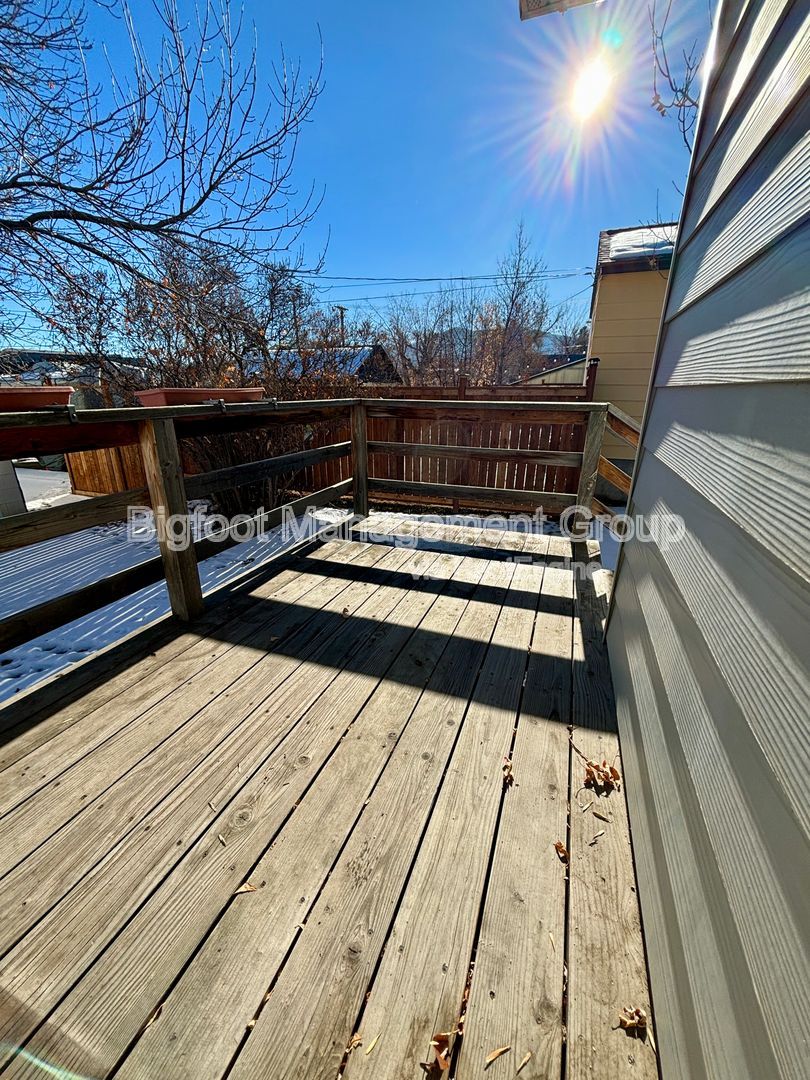 Gallery Image 18