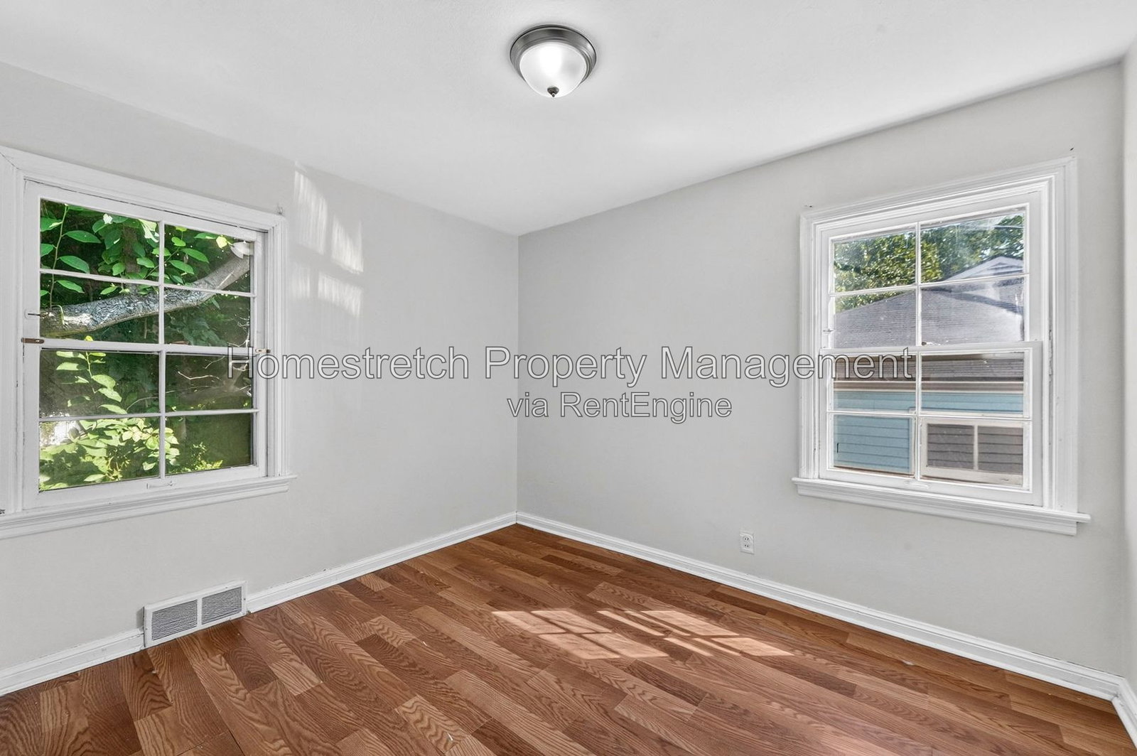 Gallery Image 16