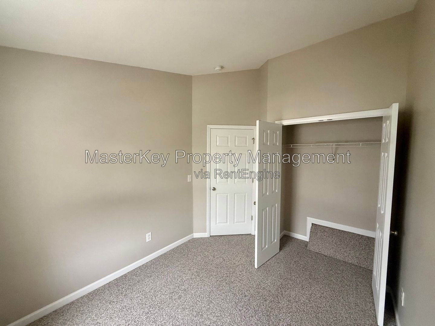 Gallery Image 27