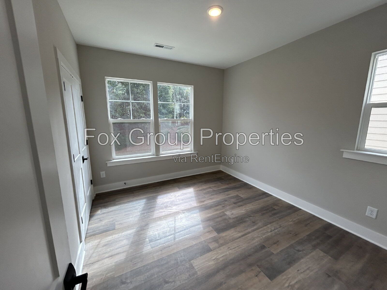 Gallery Image 18