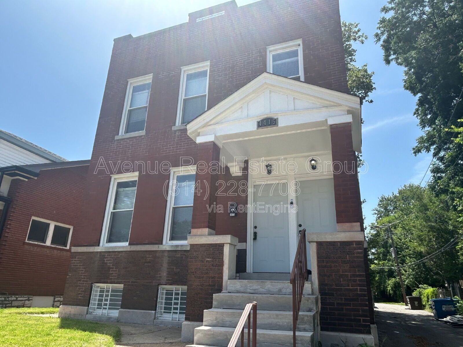 Gallery Image 13