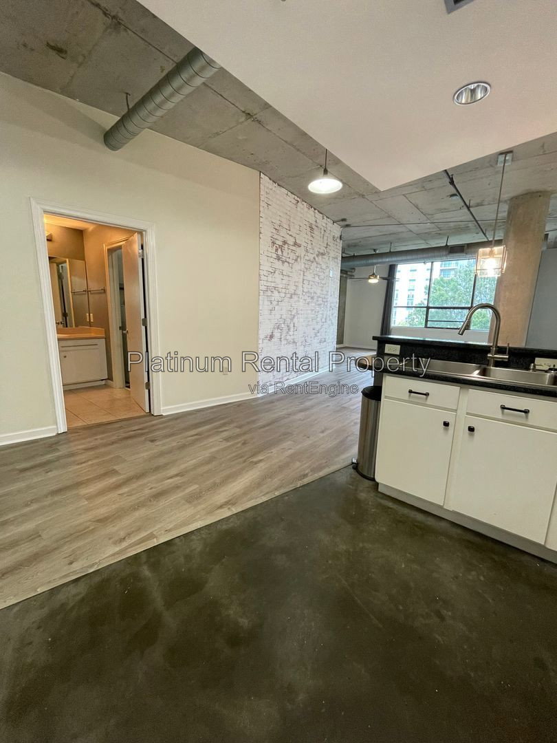 Gallery Image 8