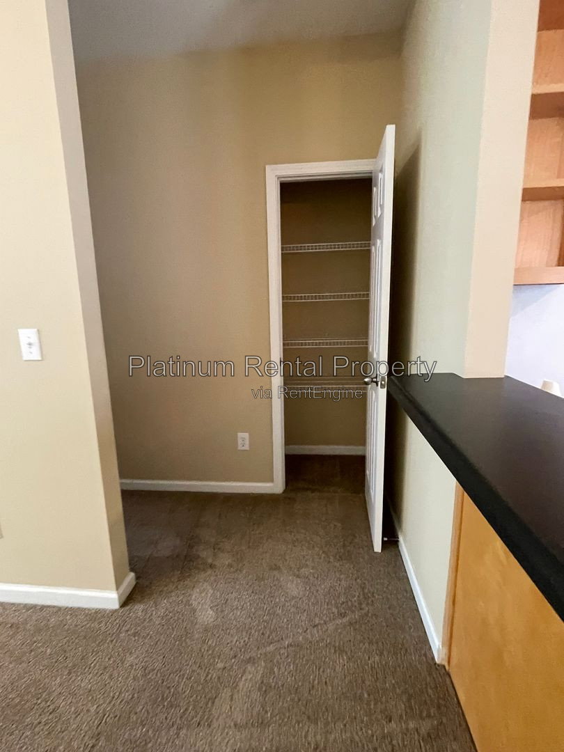 Gallery Image 27