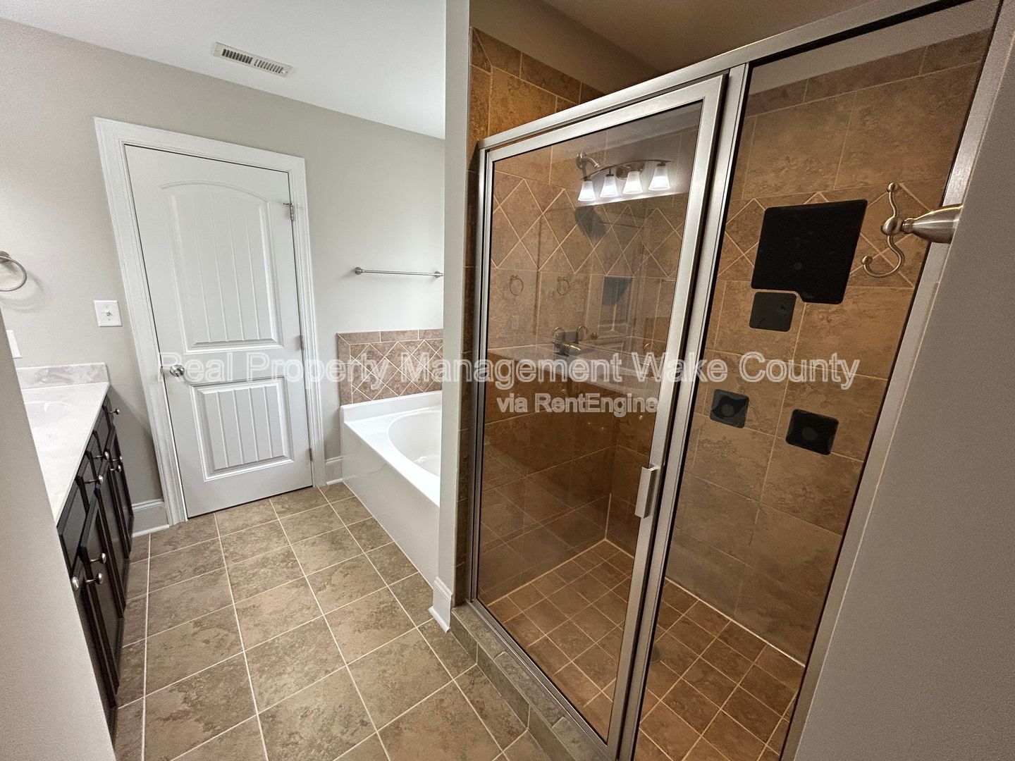 Gallery Image 40